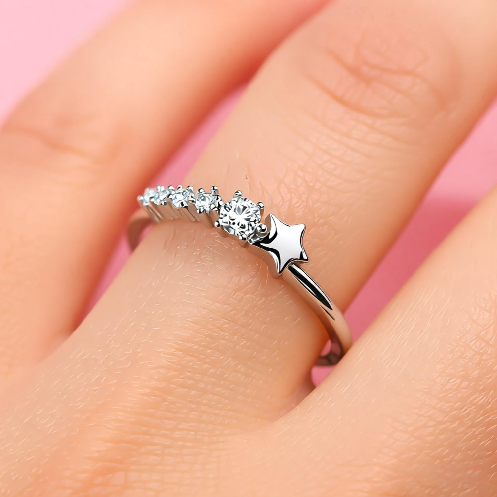 Klassischer Stern Zirkonia Ring