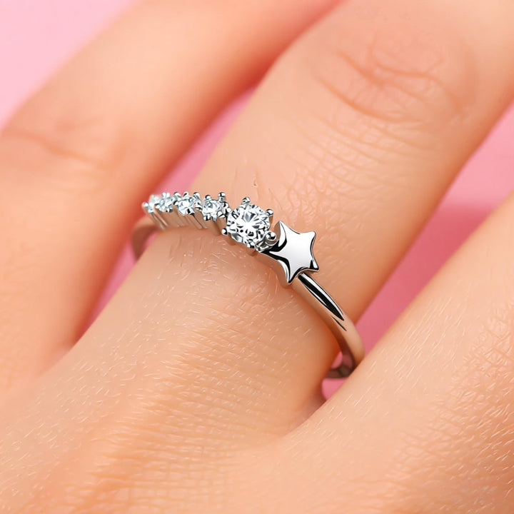 Klassischer Stern Zirkonia Ring