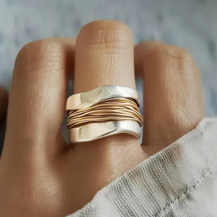 Silberring mit Golddraht
