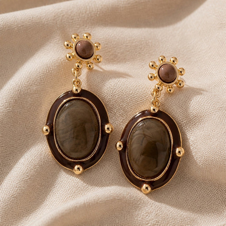 Vintage Ohrhänger Atelier