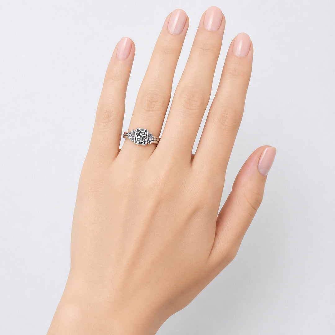 Feiner Boho Blüten-Ring