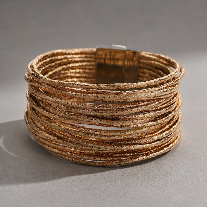 Elegantes Wickel-Statement-Armband