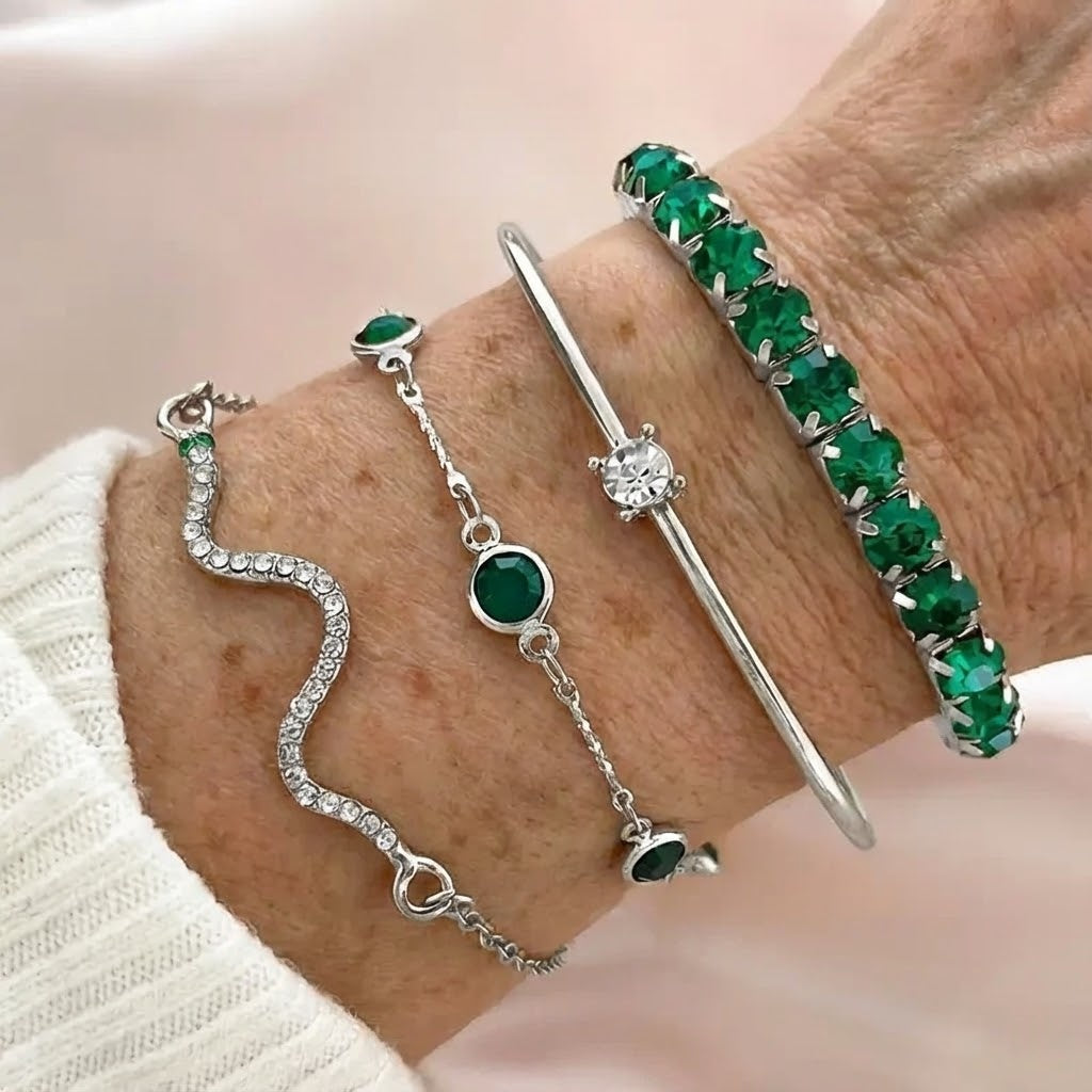 Geschichtetes Smaragd-Armband-Set