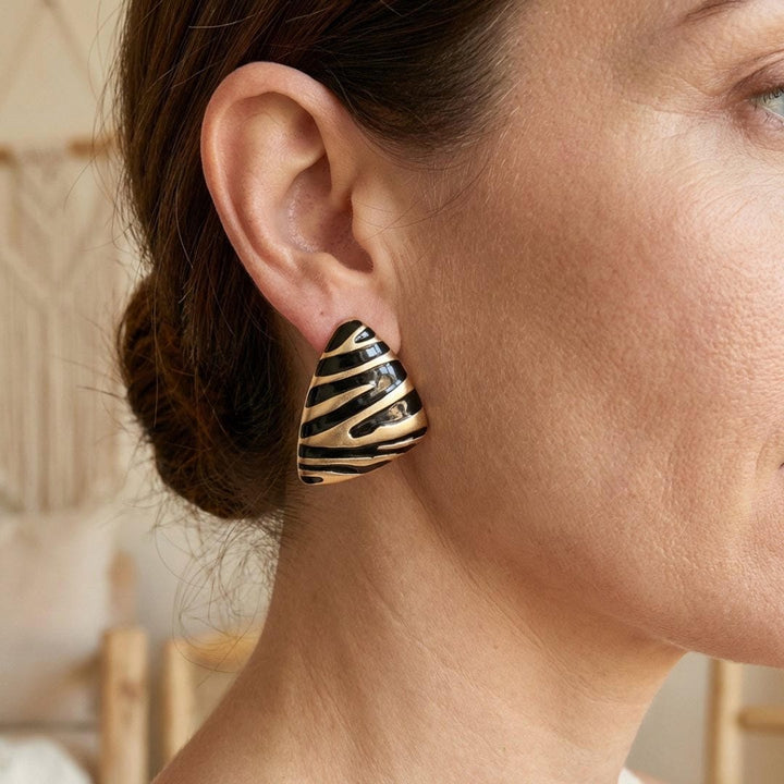 Dreieckige Zebra-Ohrstecker
