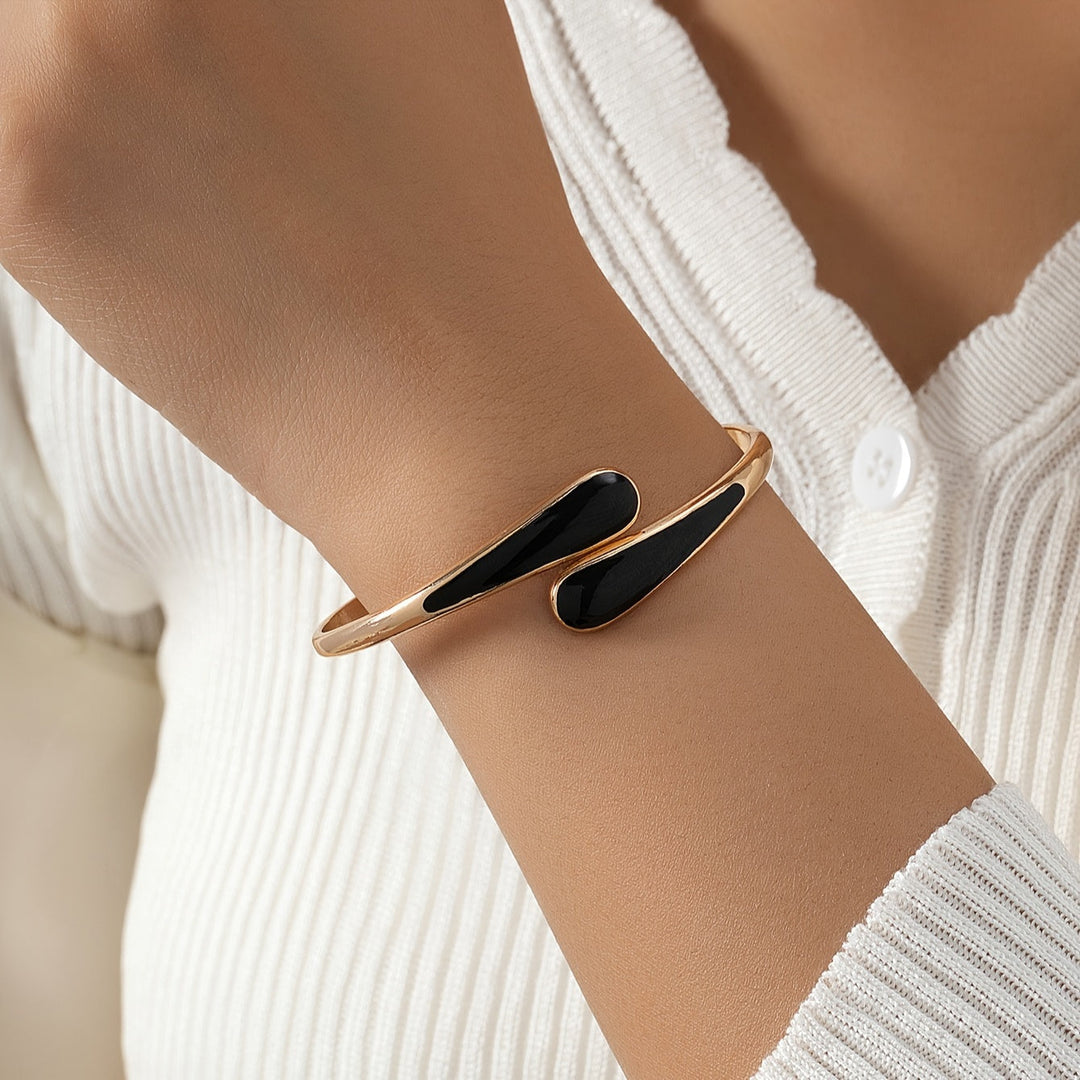 Elegantes Emaille-Glasur Gold-Armband