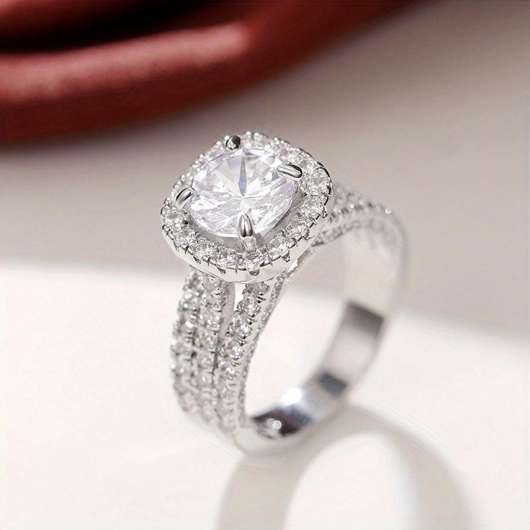 Cushion Halo Pavé Statement-Ring