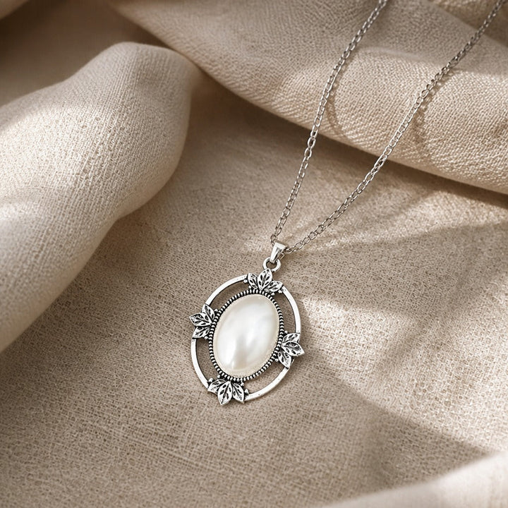 Vintage Perlenkette Durchbrochen