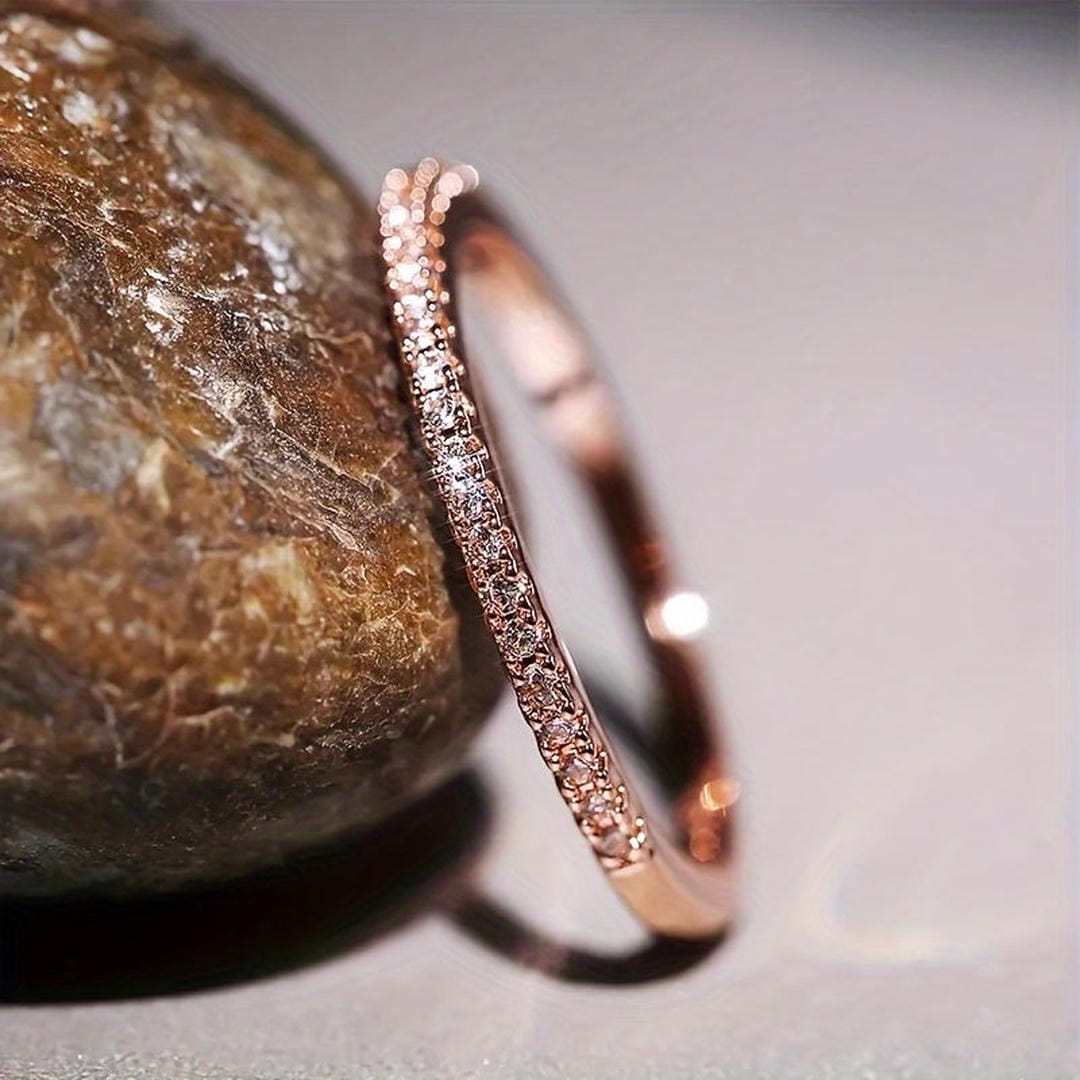 Elyse minimalistischer Zirkonia-Ring