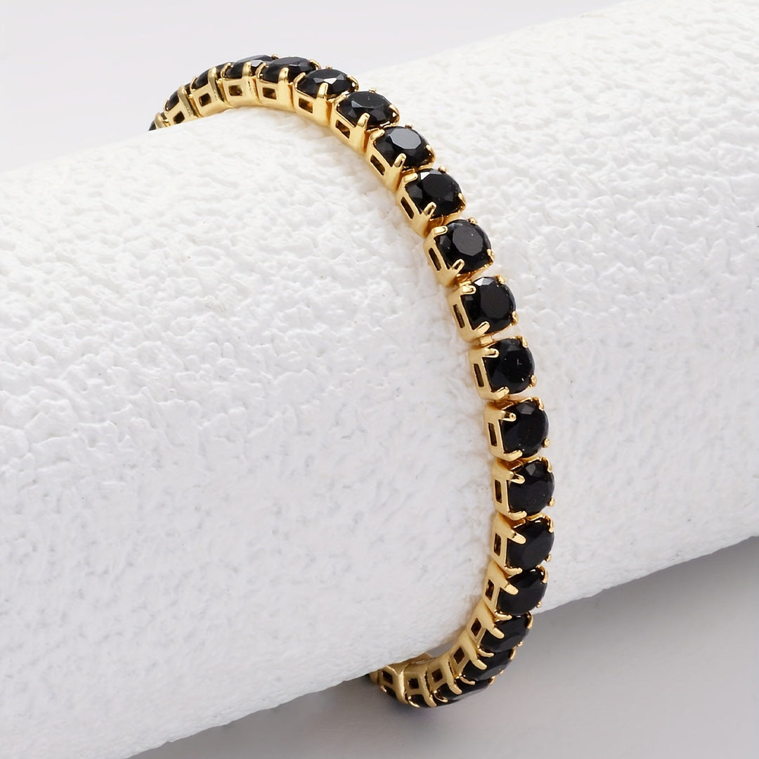 Raffiniertes Gold-Armband im Quadratschliff