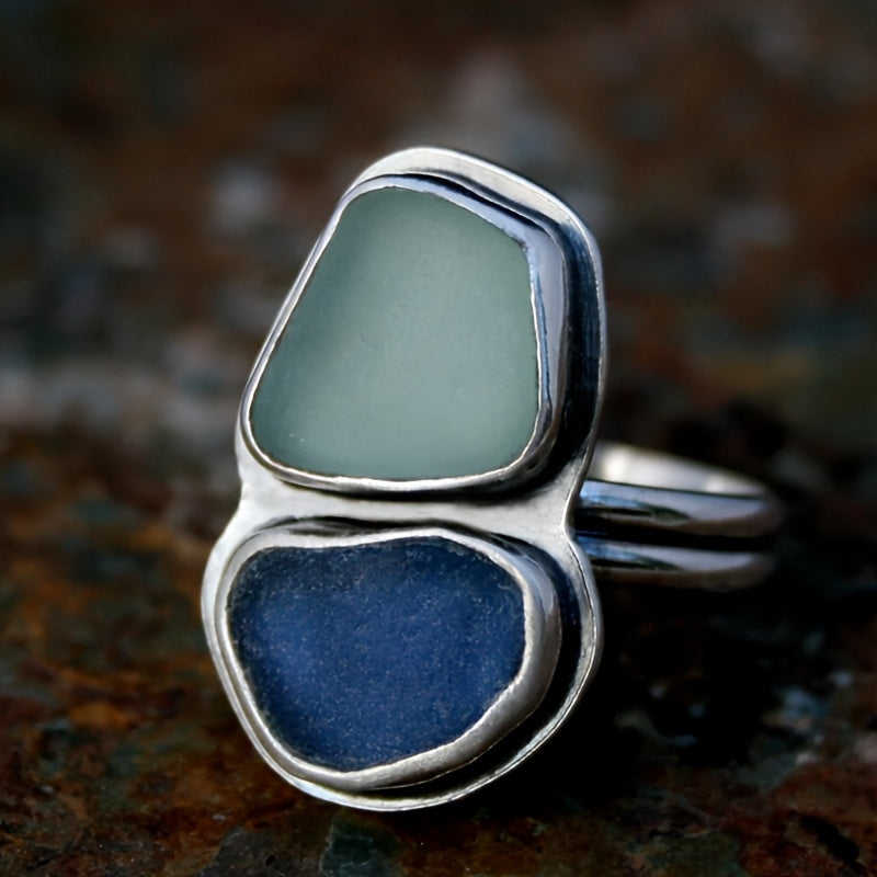 Abstrakter luxuriöser Ring