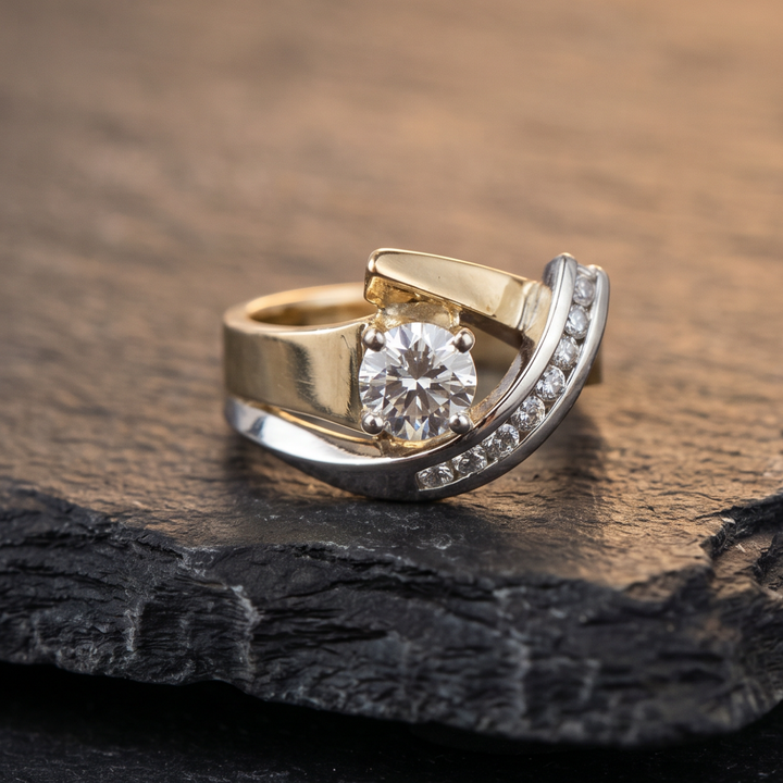 Vintage Irregular Gold & Silver Zirconia Ring