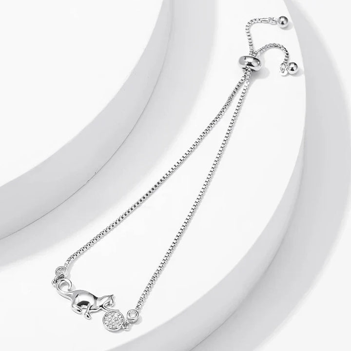 Zeitloses Silber-Katzenarmband