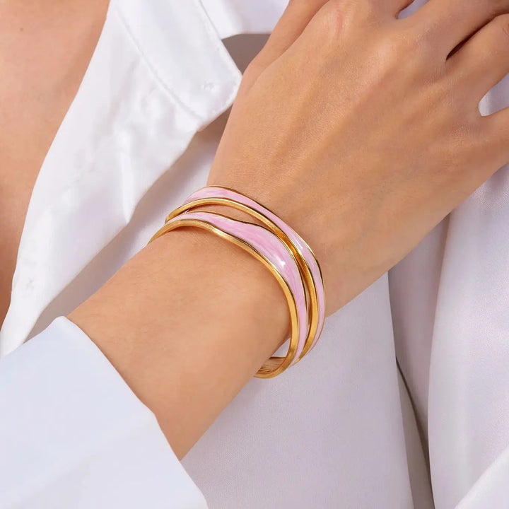 Modernes Wellen-Armband aus Edelstahl