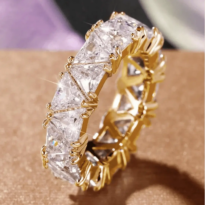Vintage Dreieck-Stein-Ring
