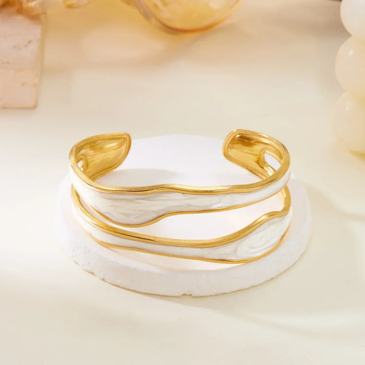 Modernes Wellen-Armband aus Edelstahl