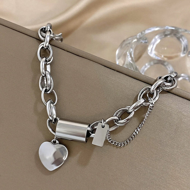 Goldenes massives Armband