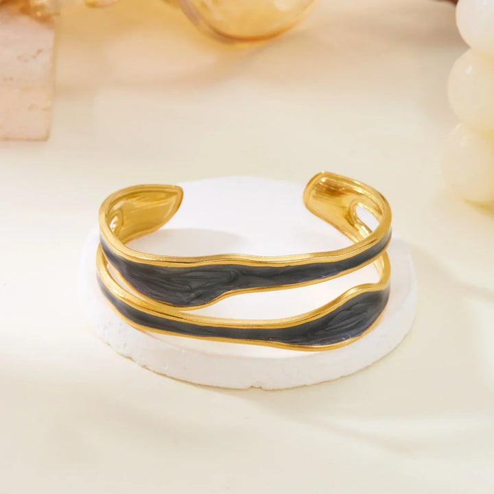 Modernes Wellen-Armband aus Edelstahl