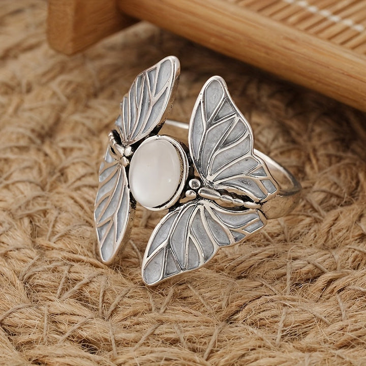 Zeitloser Mondstein Schmetterling-Ring