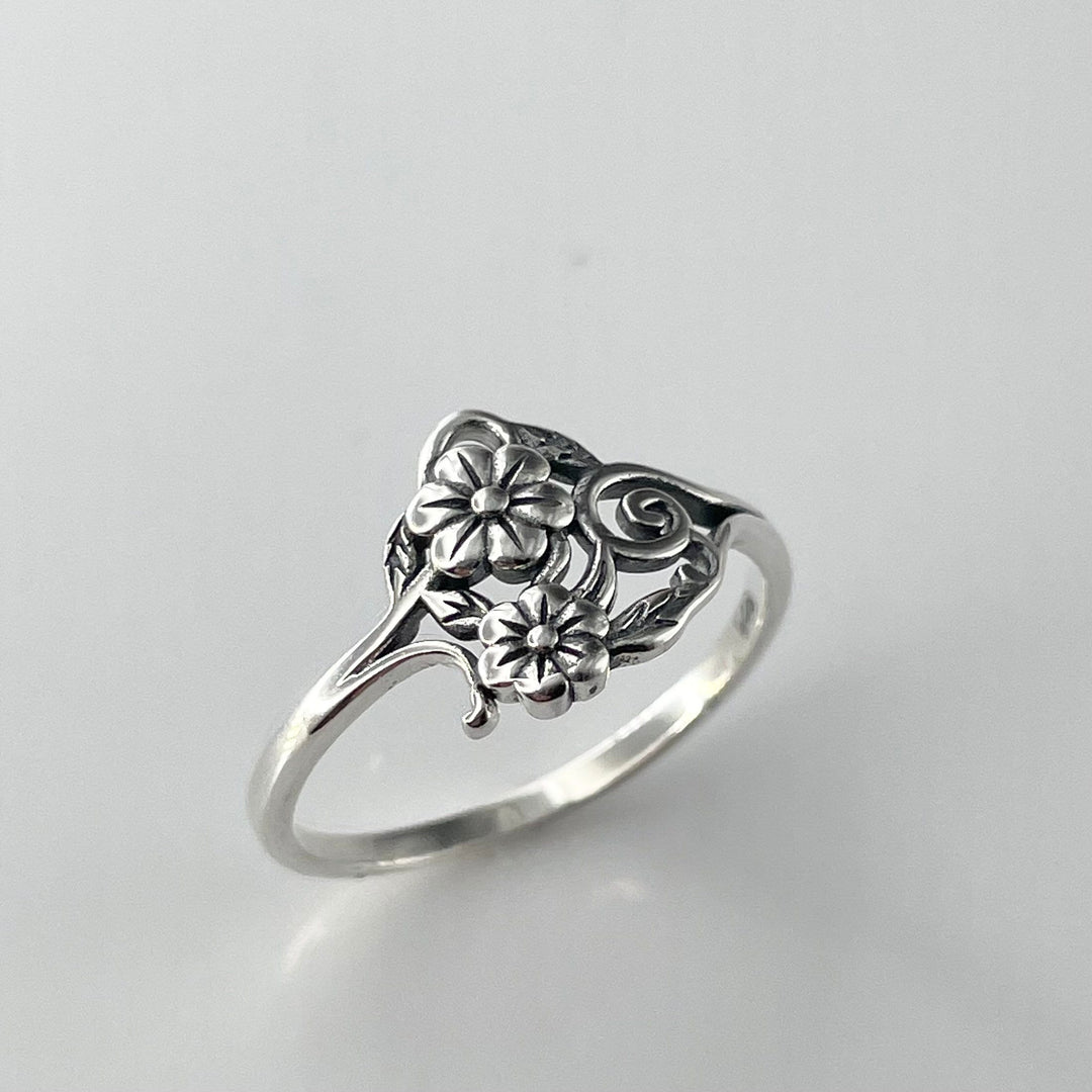 Klassischer Boho Sonnenblumen-Ring
