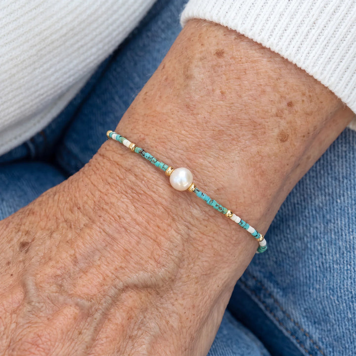 Minimalistisches Türkis-Perlen-Armband