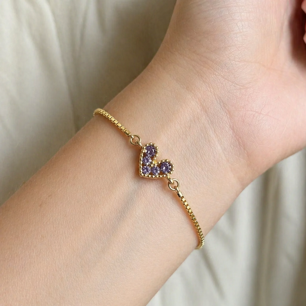 Elegantes fliederfarbenes Gold-Armband