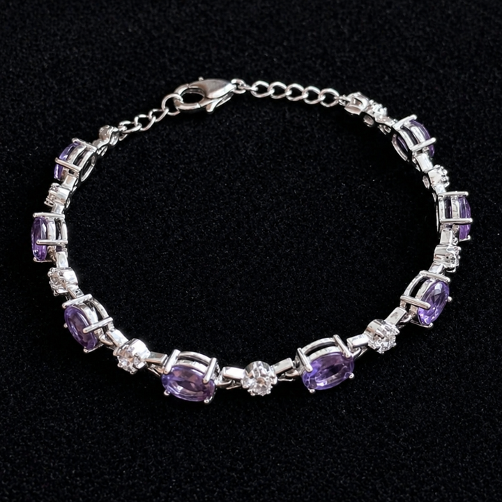 Elegantes Amethyst-Weißgold Ketten-Armband